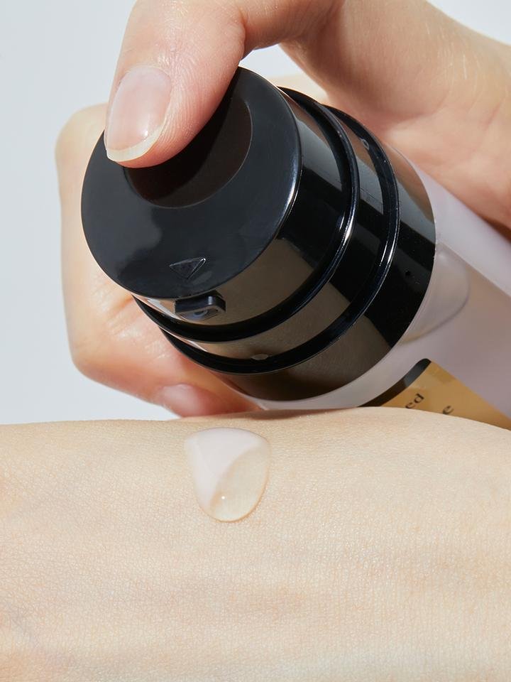 Advanced Snail Radiance Dual Essence (80ml) - Image 2